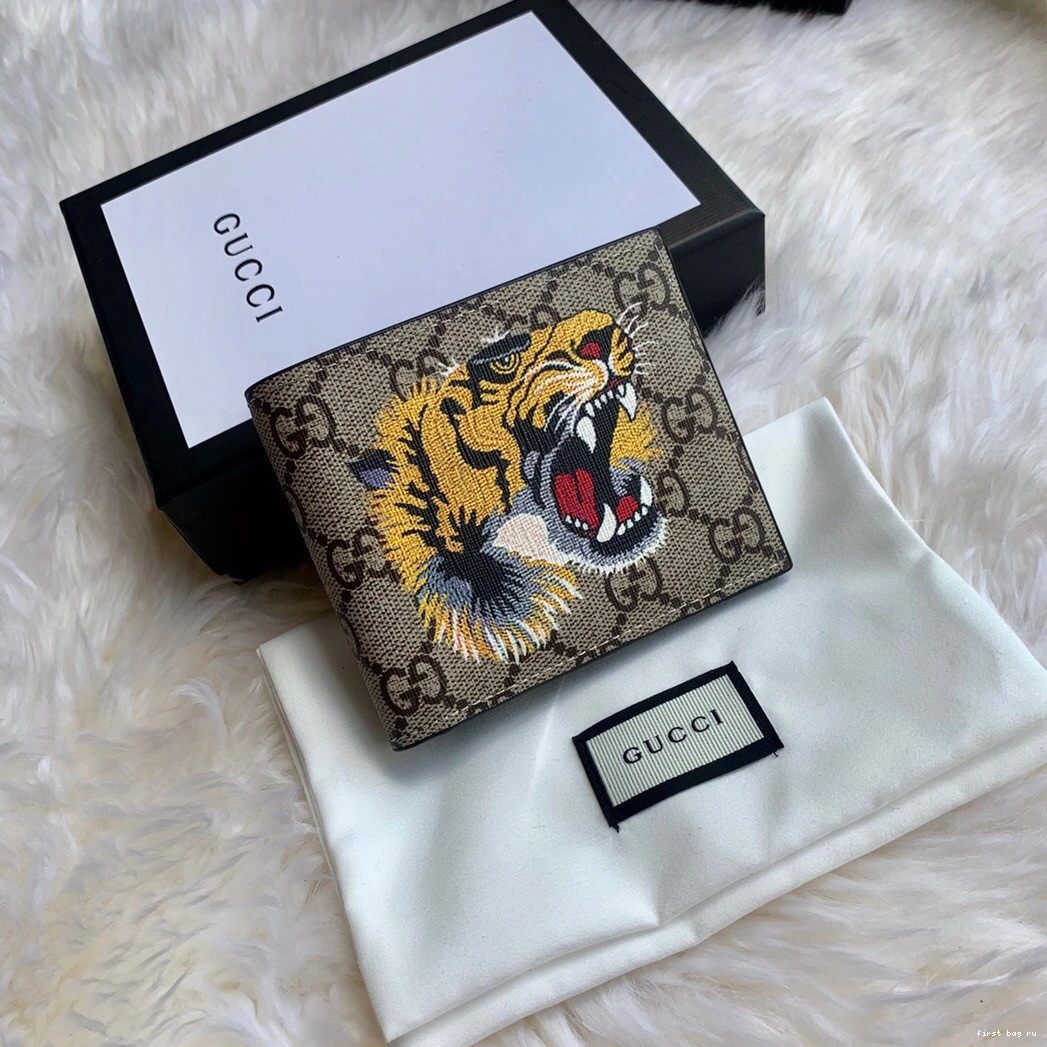 First bag ru WALLET GUCCI 0723